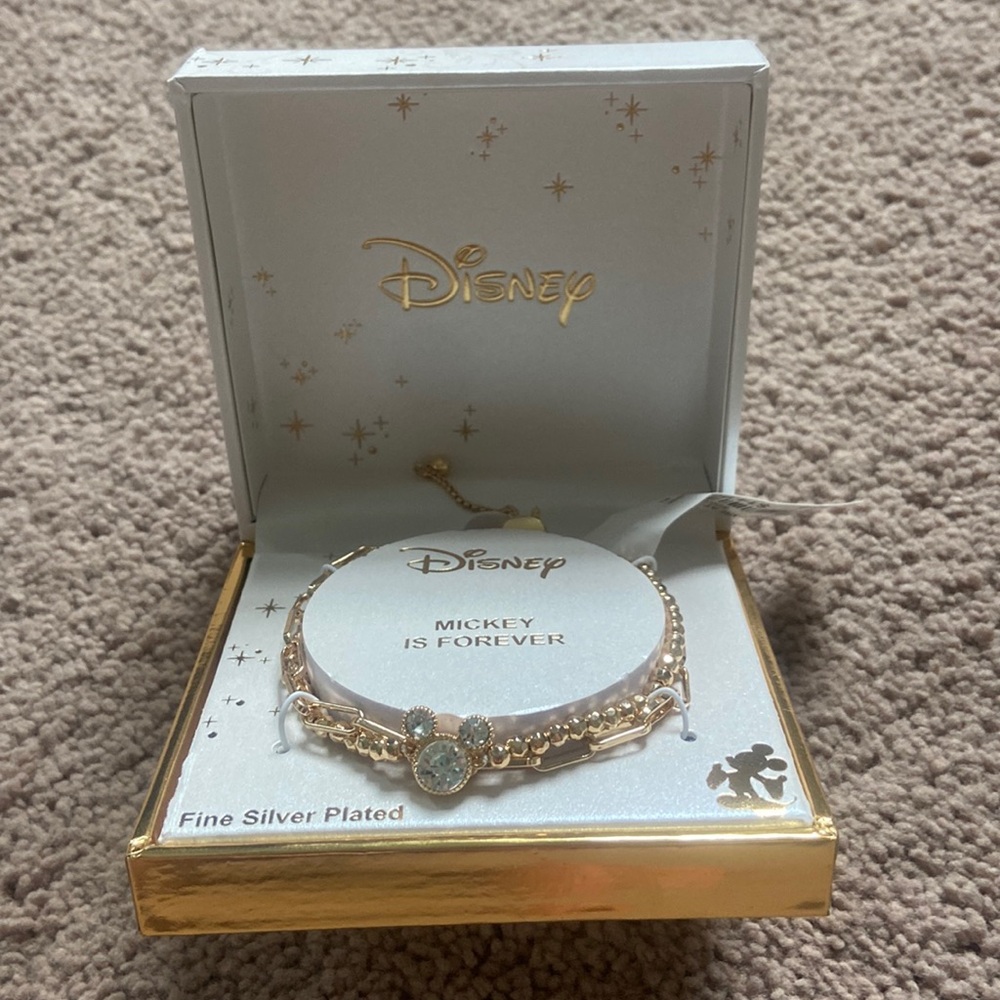 Mickey Mouse Bracelet - Picture 2 of 3